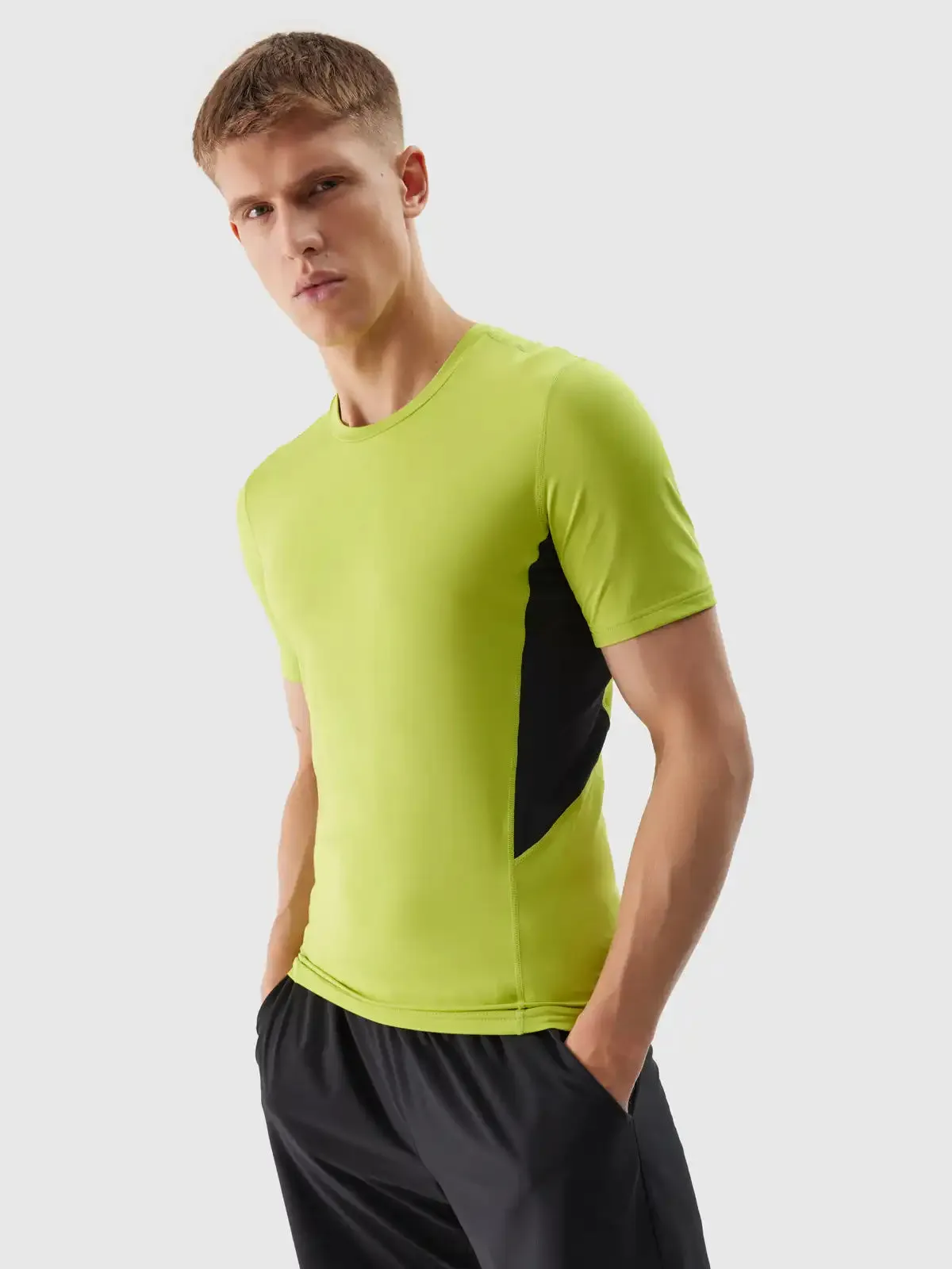 4F Camiseta de hombre corriendo