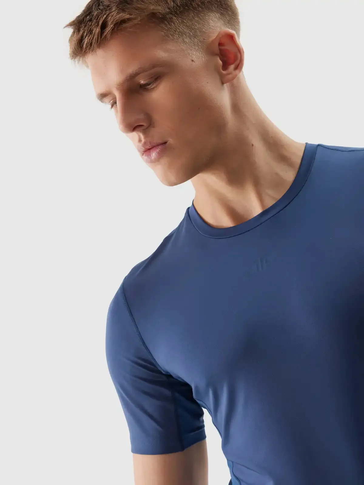 4F Camiseta de hombre corriendo