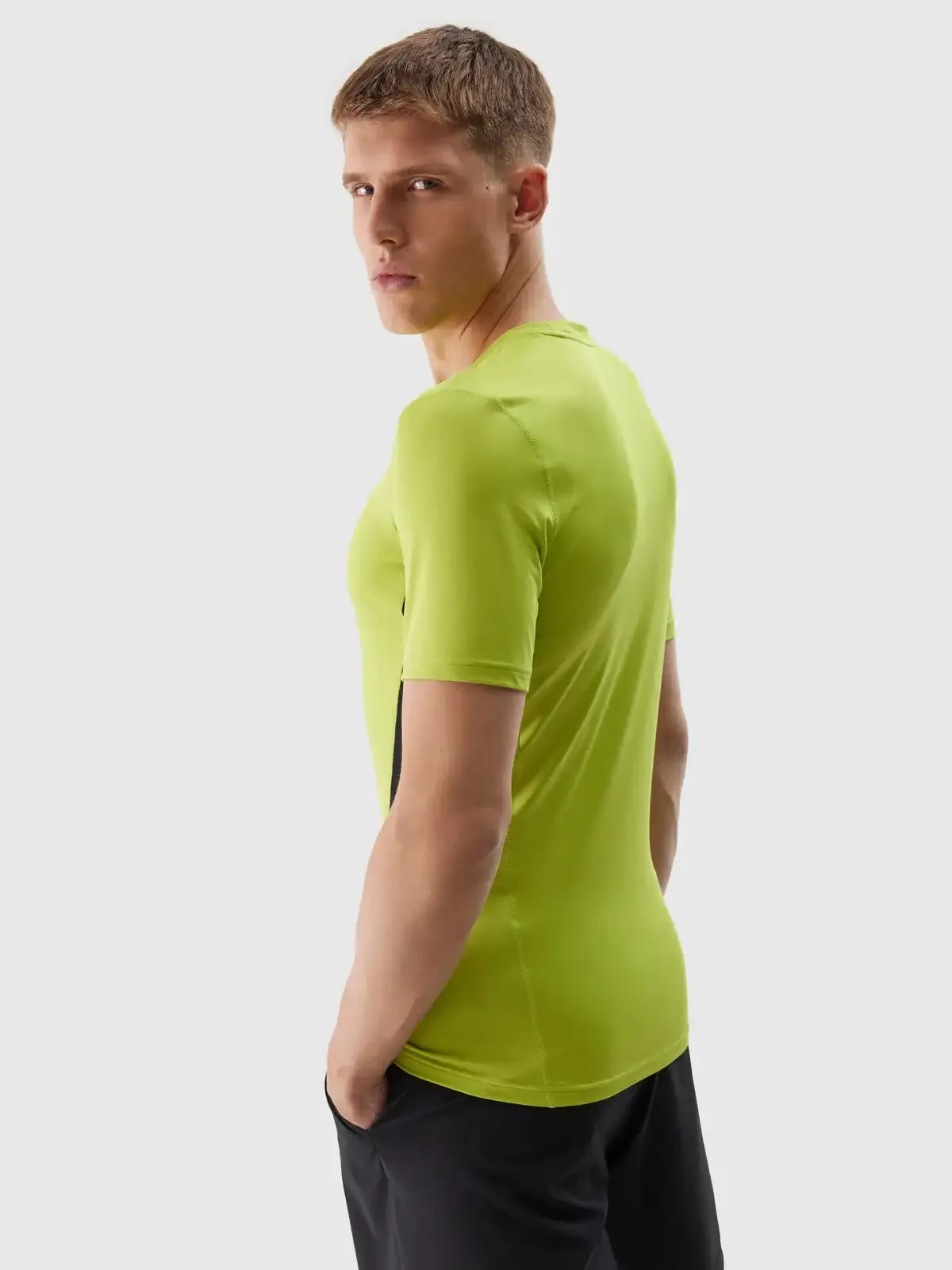 4F Camiseta de hombre corriendo