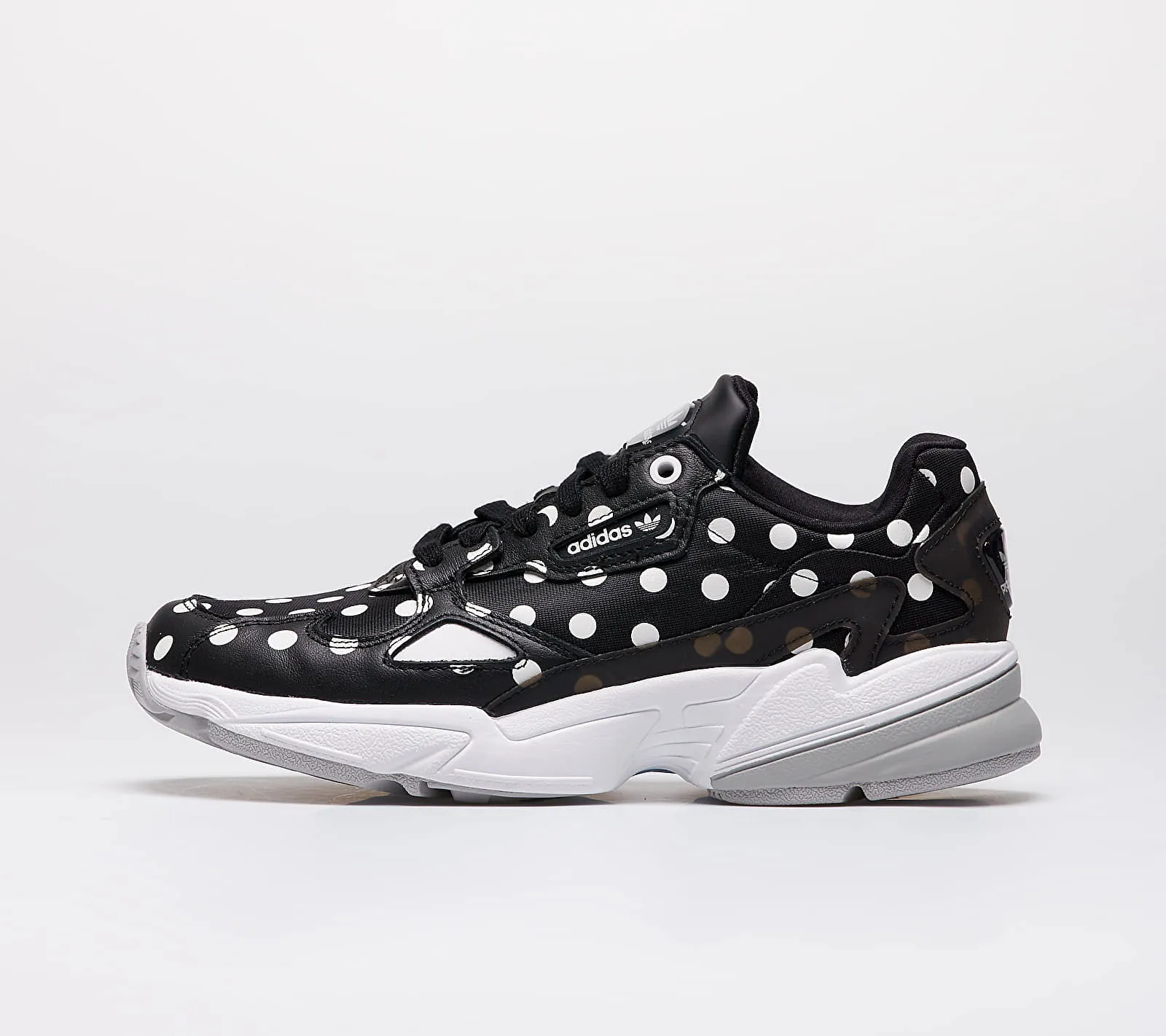 adidas Originals Falcon W