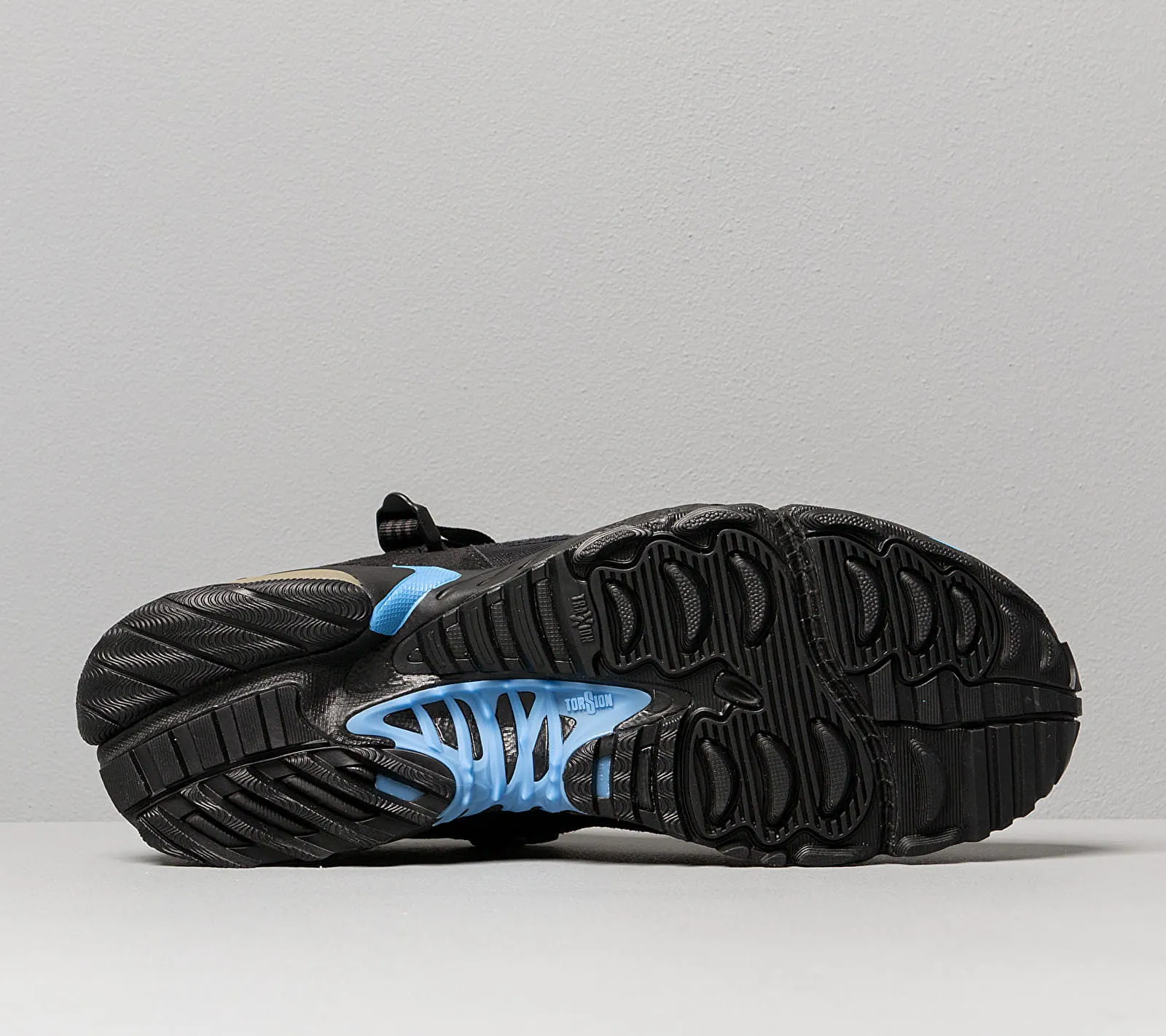 adidas Performance Nova H6100LT