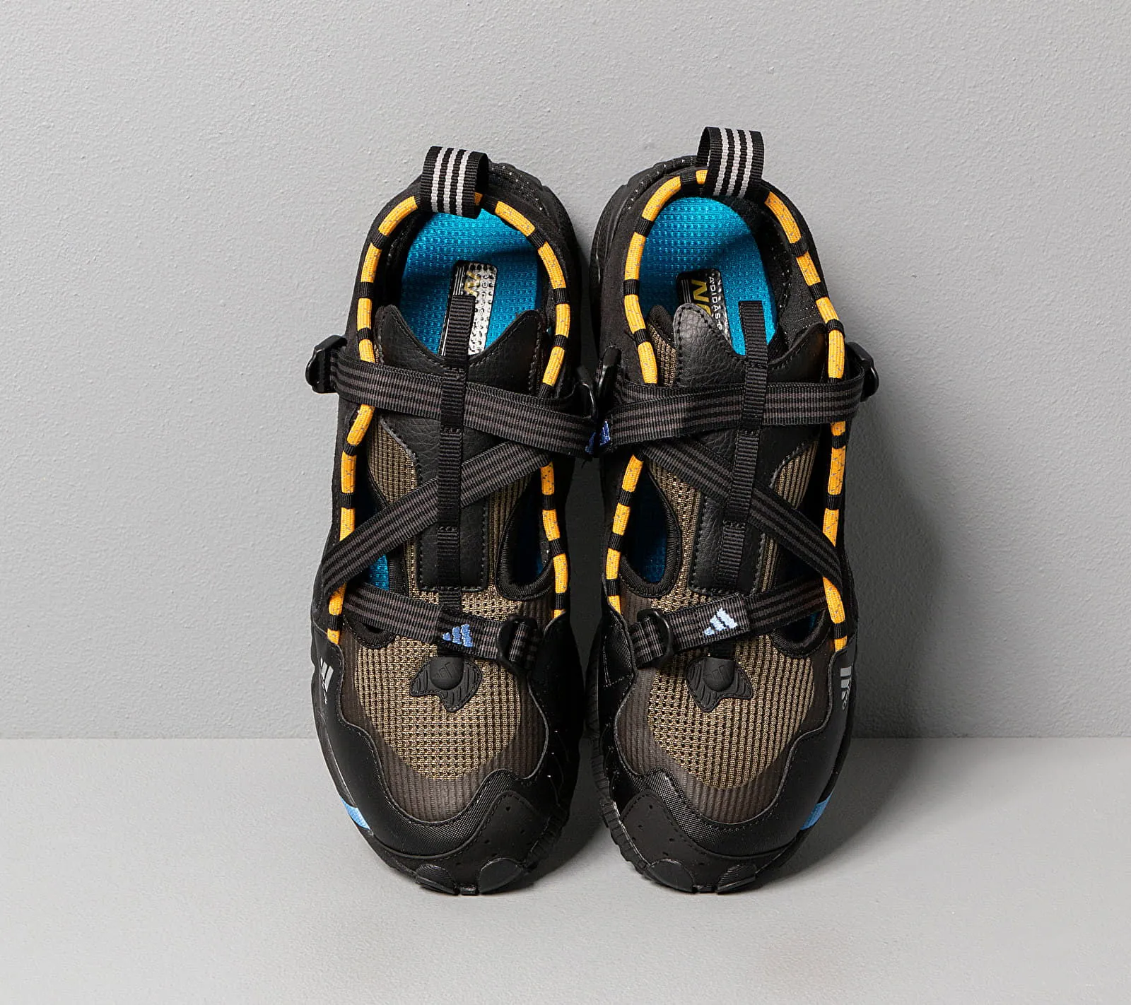 adidas Performance Nova H6100LT