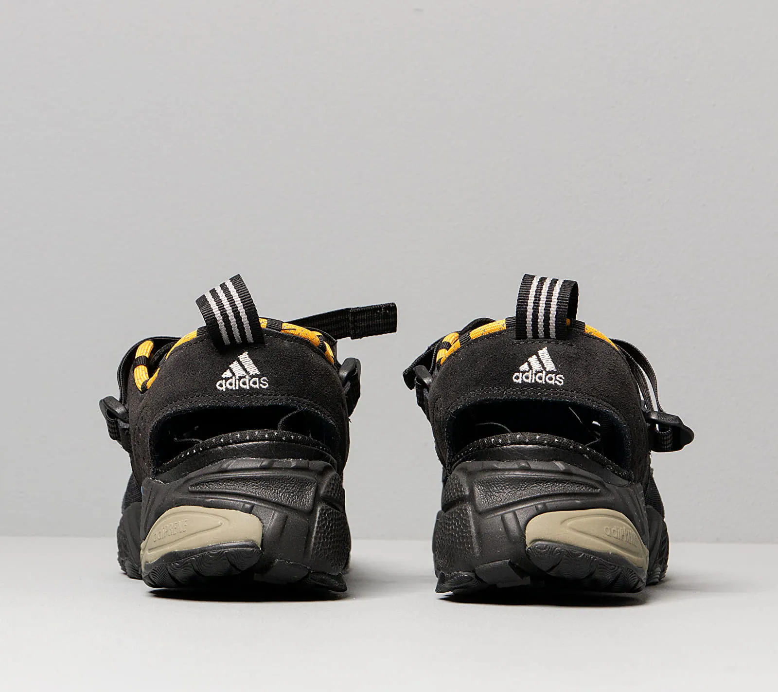 adidas Performance Nova H6100LT