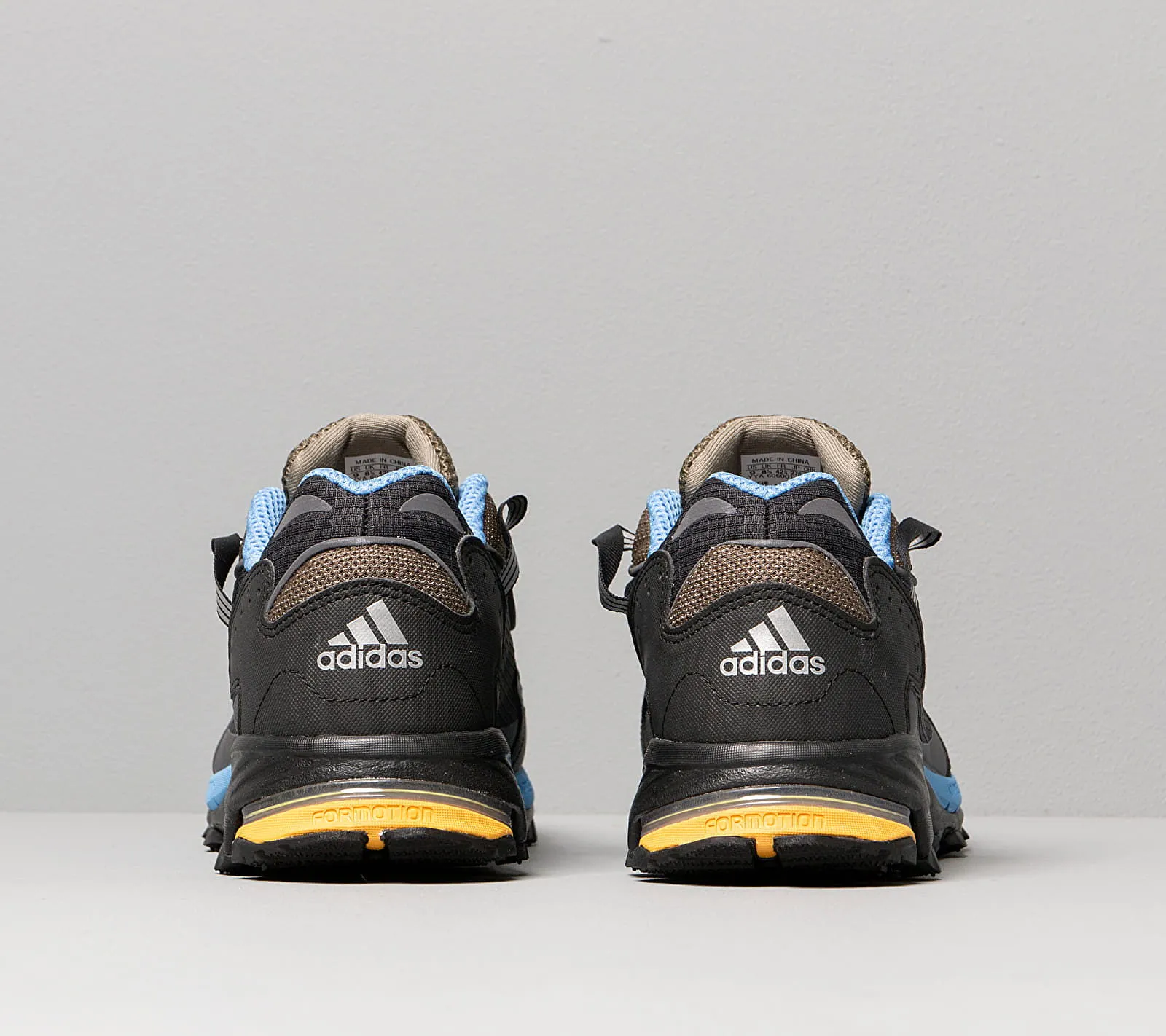 adidas Performance Response Hoverturf GF6100AM