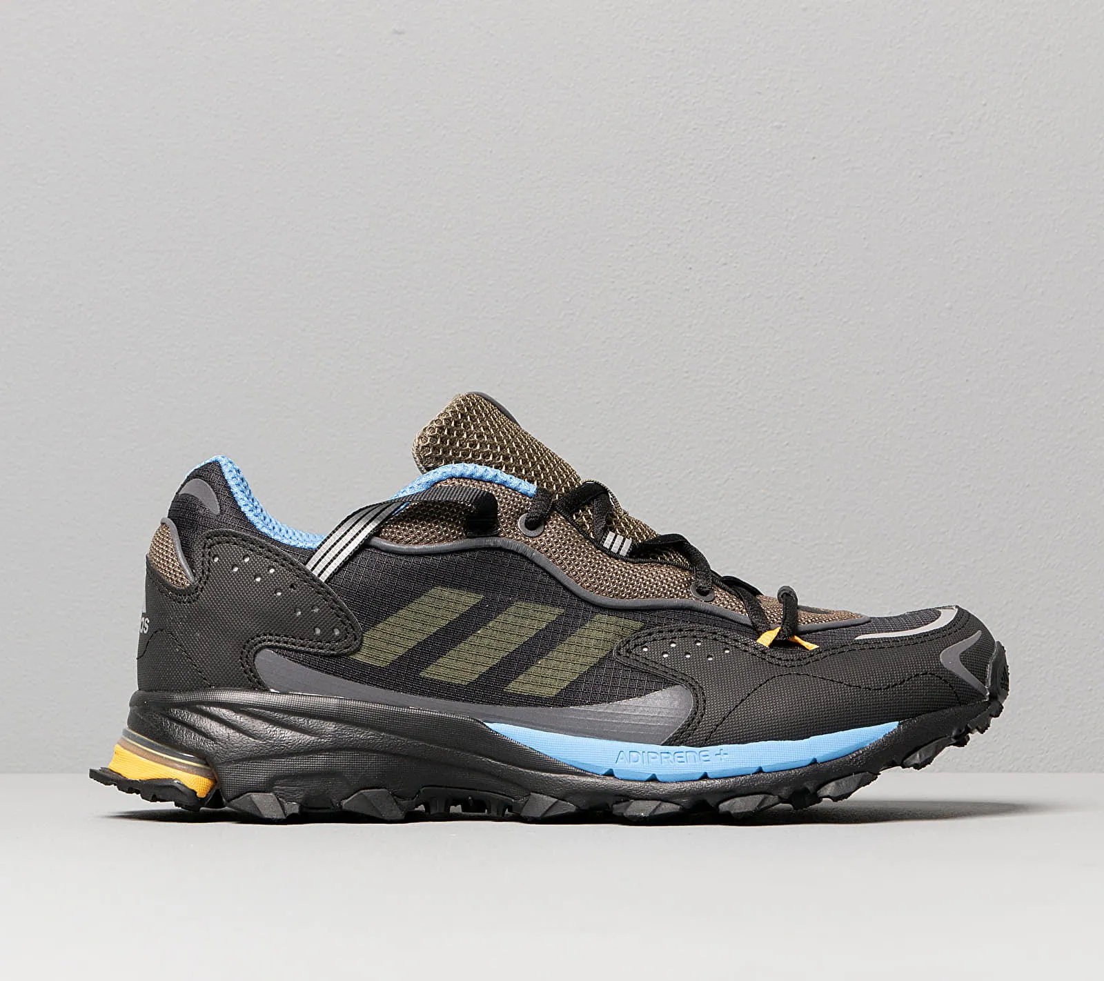 adidas Performance Response Hoverturf GF6100AM