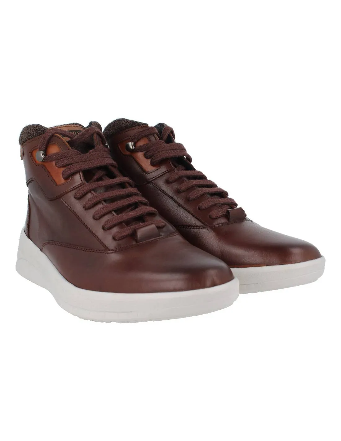 BAERCHI  BOTA FLEXIBLE ACORDONADA CHACO MARRóN