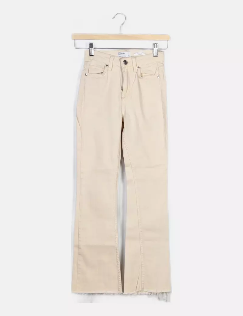 Bershka Jeans beige campana
