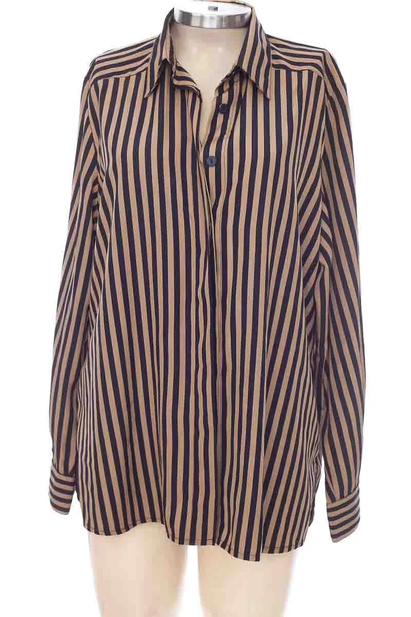 BLUSA COLOR CAFé  CLOSEANDO