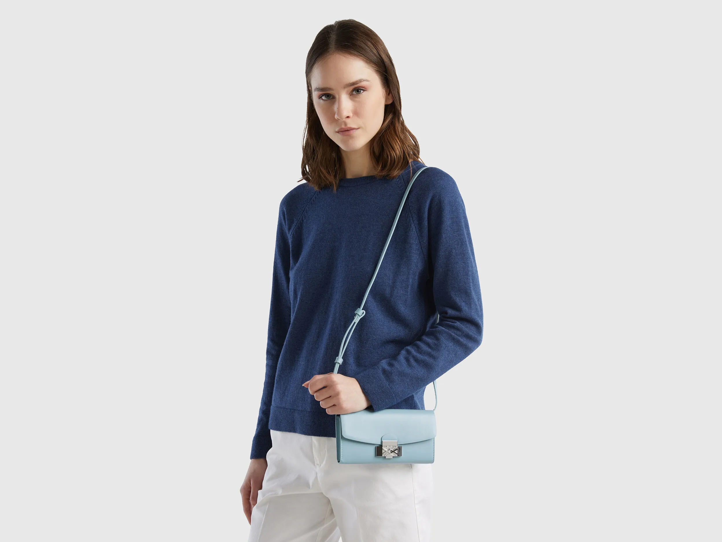 Bolso para móvil con bandolera