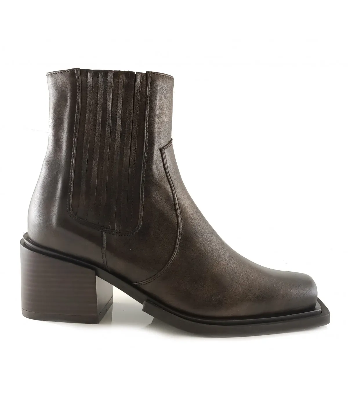 Bota campera con elásticos en piel marrón