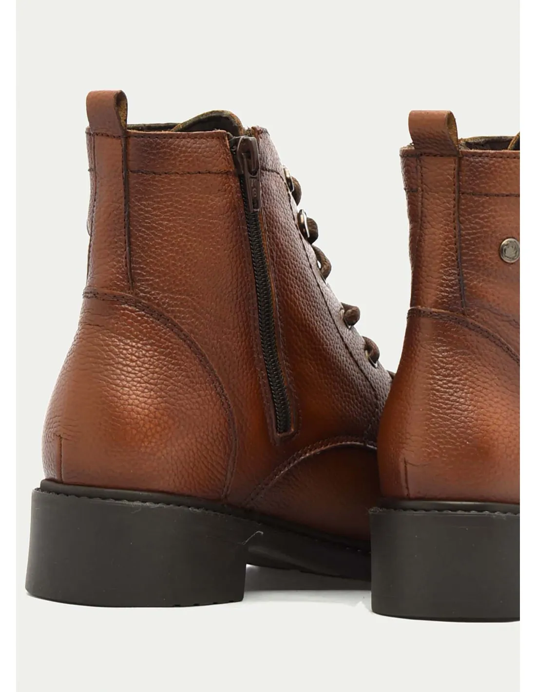 BOTAS Y BOTINES KAOLA 7152 CUERO 