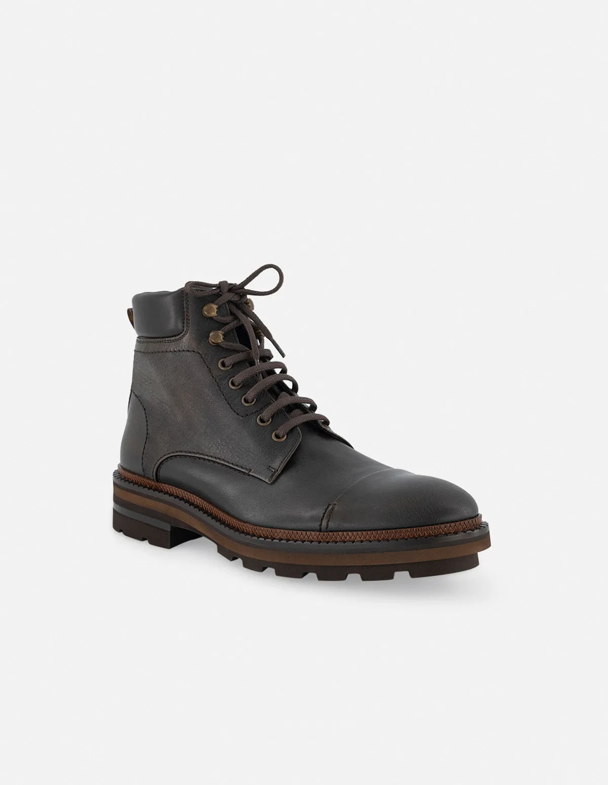 Botin de cordones en piel napa color marron para hombre