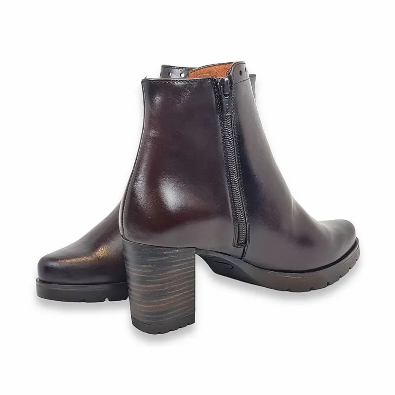 Botines Cómodos Tacón Recto Mujer Piel Cremallera LEURY16 Marrón, de Desiree