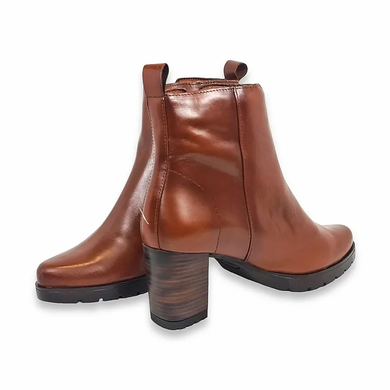 Botines Cómodos Tacón Recto Mujer Piel Cremallera LEURY28 Marrón, de Desiree