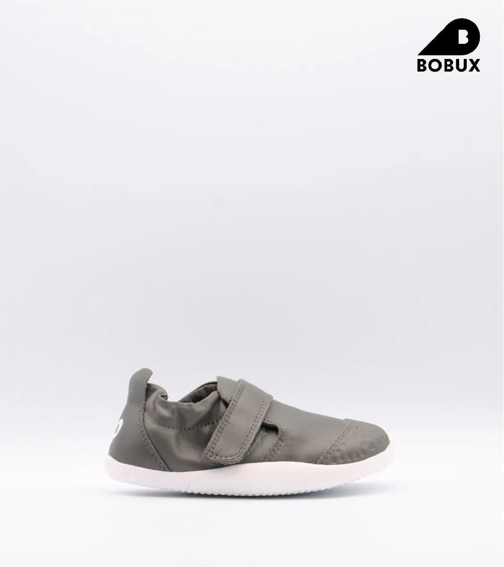 CALZADO RESPETUOSO BEBÉ BOBUX GO XPLORER GRIS SMOKE