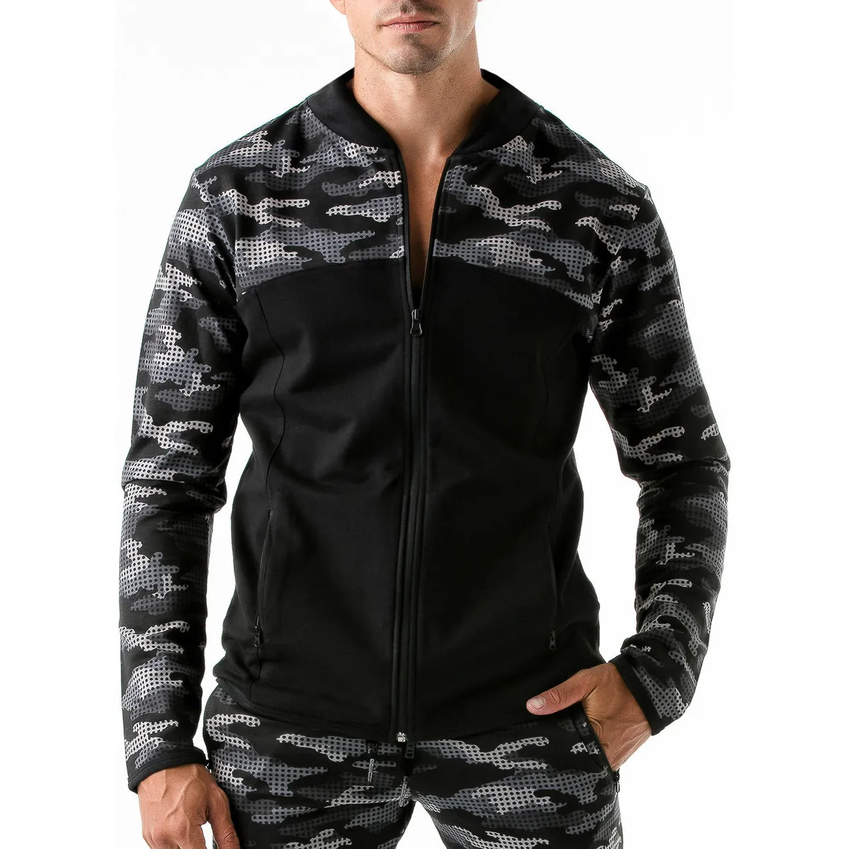 Chaqueta deportiva Urban Camo Código22
