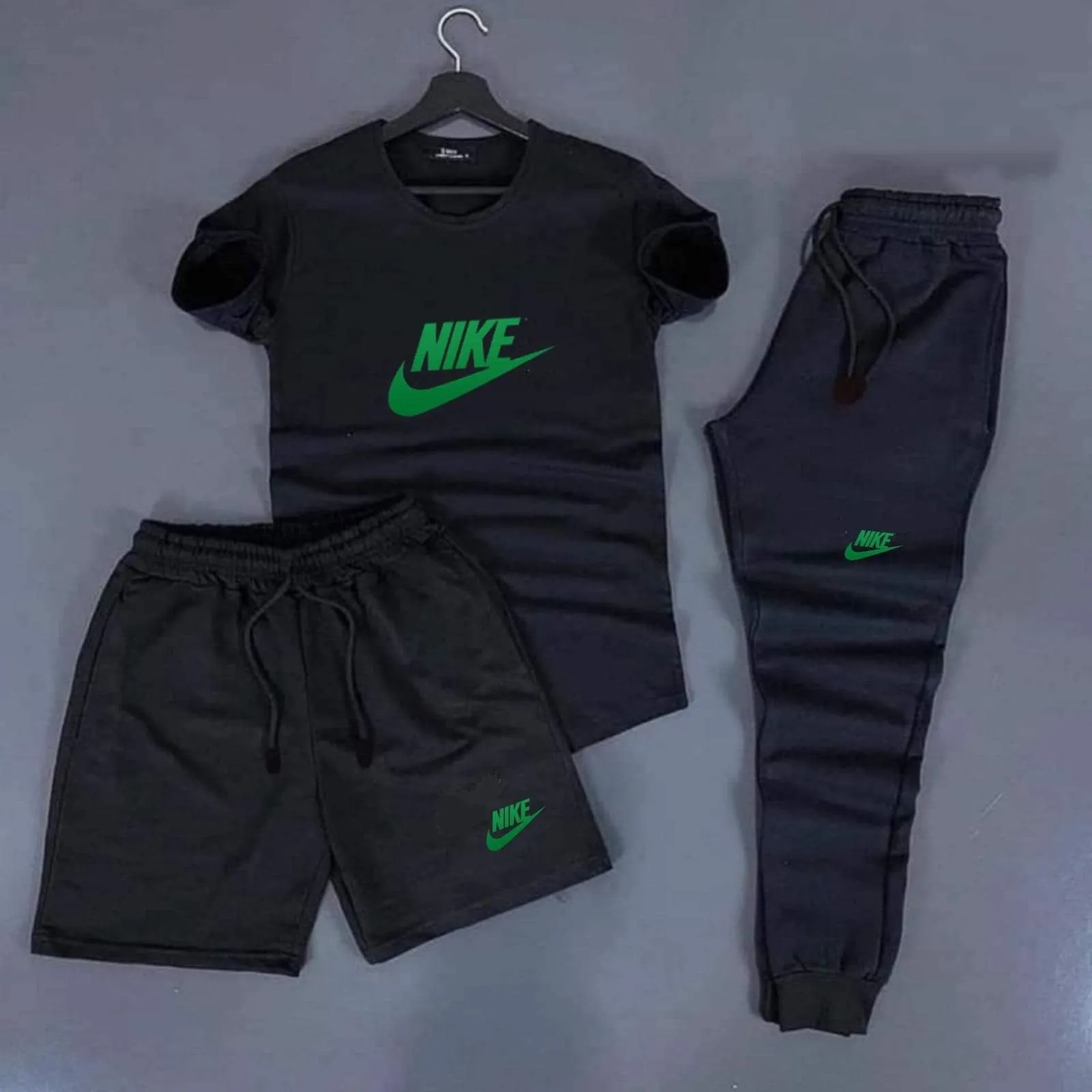 Conjunto Nike tres piezas