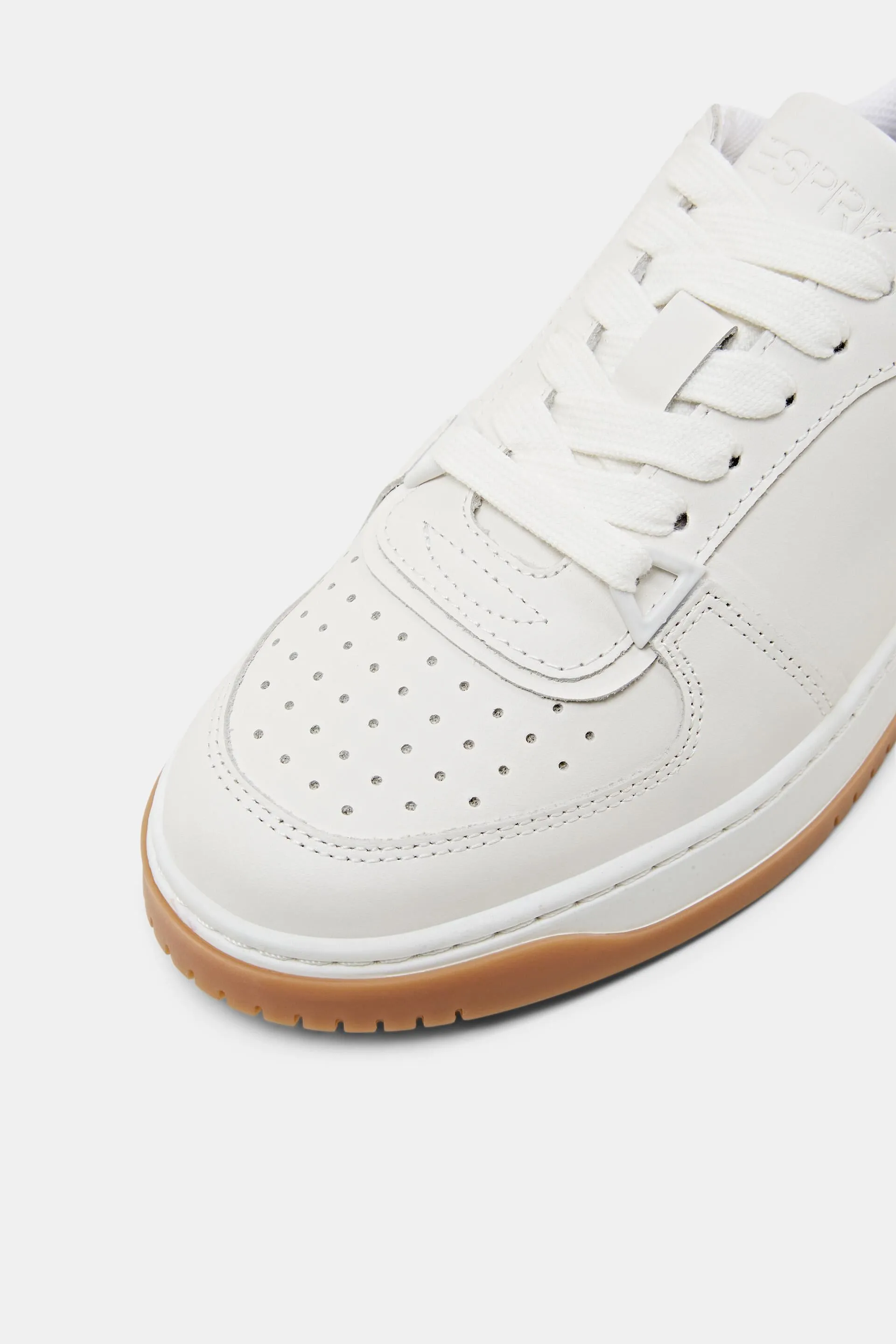 Deportivas de piel con cordones
