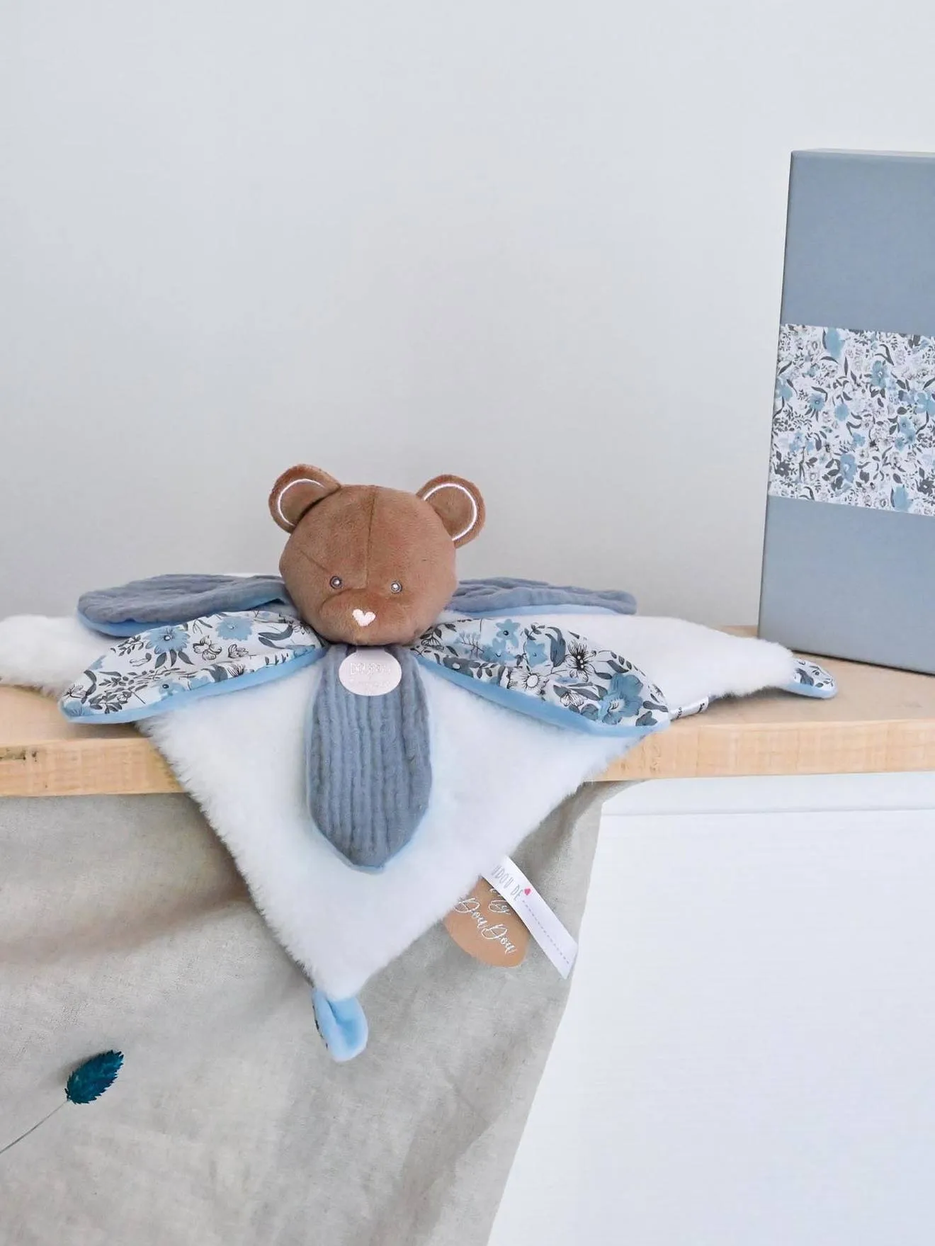 DOUDOU PéTALO 27 CM BOH'AIME  DOUDOU ET COMPAGNIE