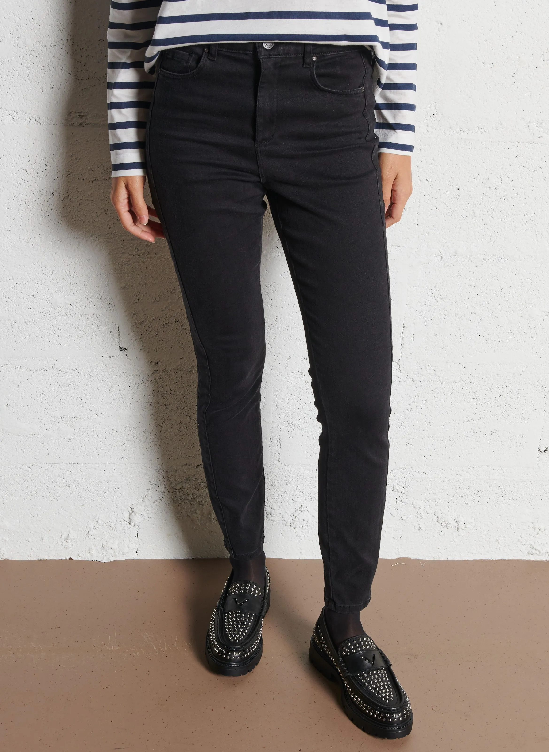IKKS Pantalón slim de mezcla de algodón en negro