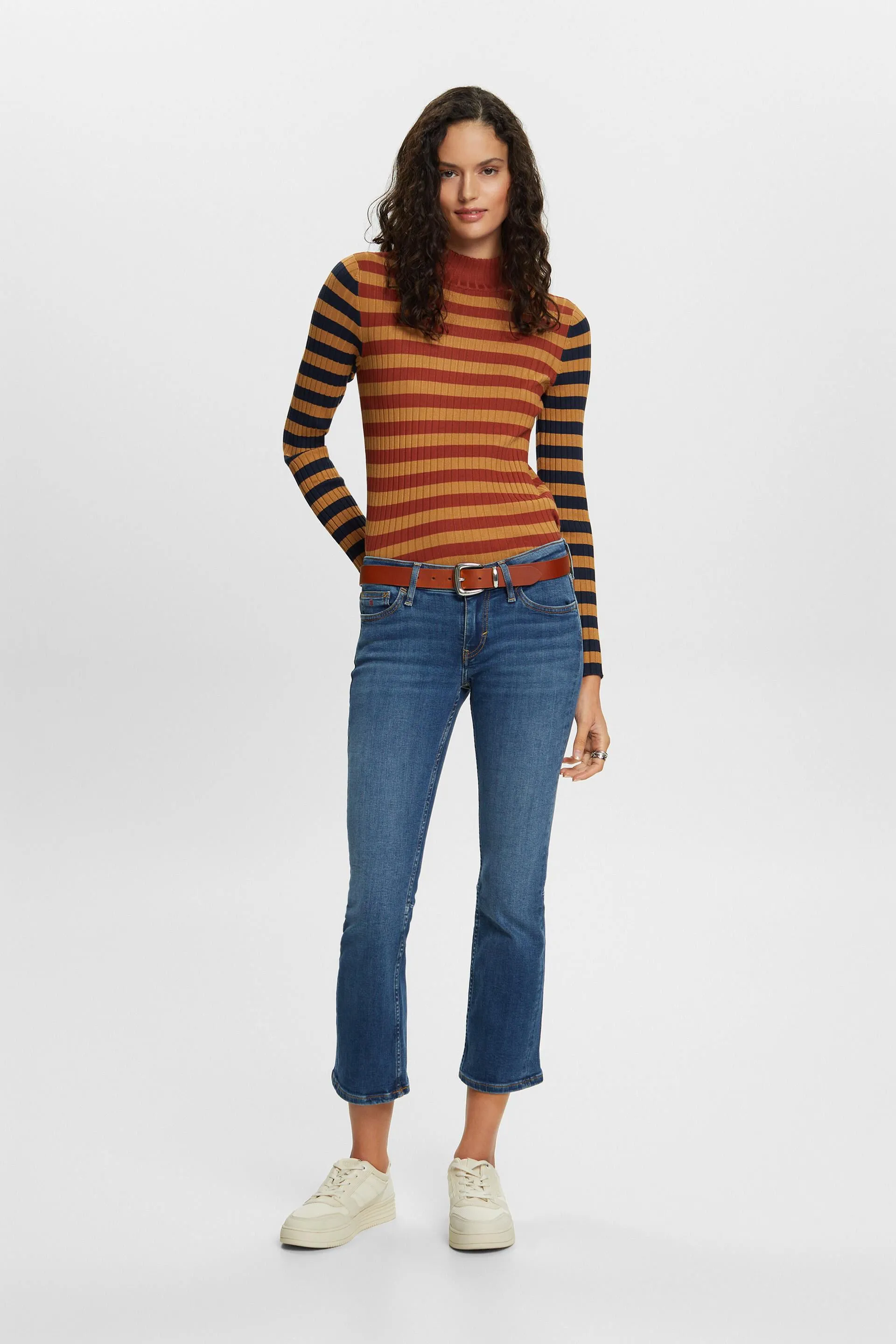 JEANS LOWRISE CROPPED BOOTCUT