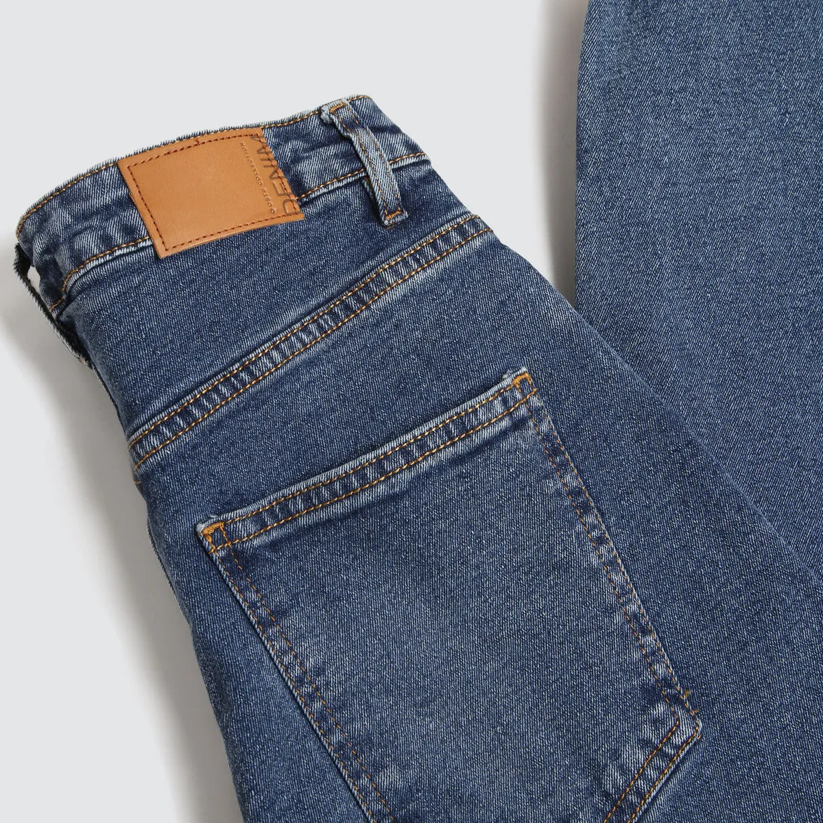 Jeans Mom Con Desgastes