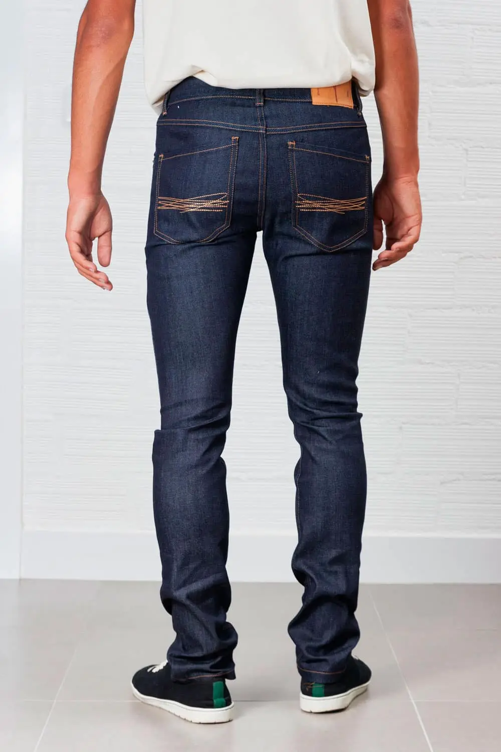 Jeans slim fit hombre índigo oscuro ecológicos