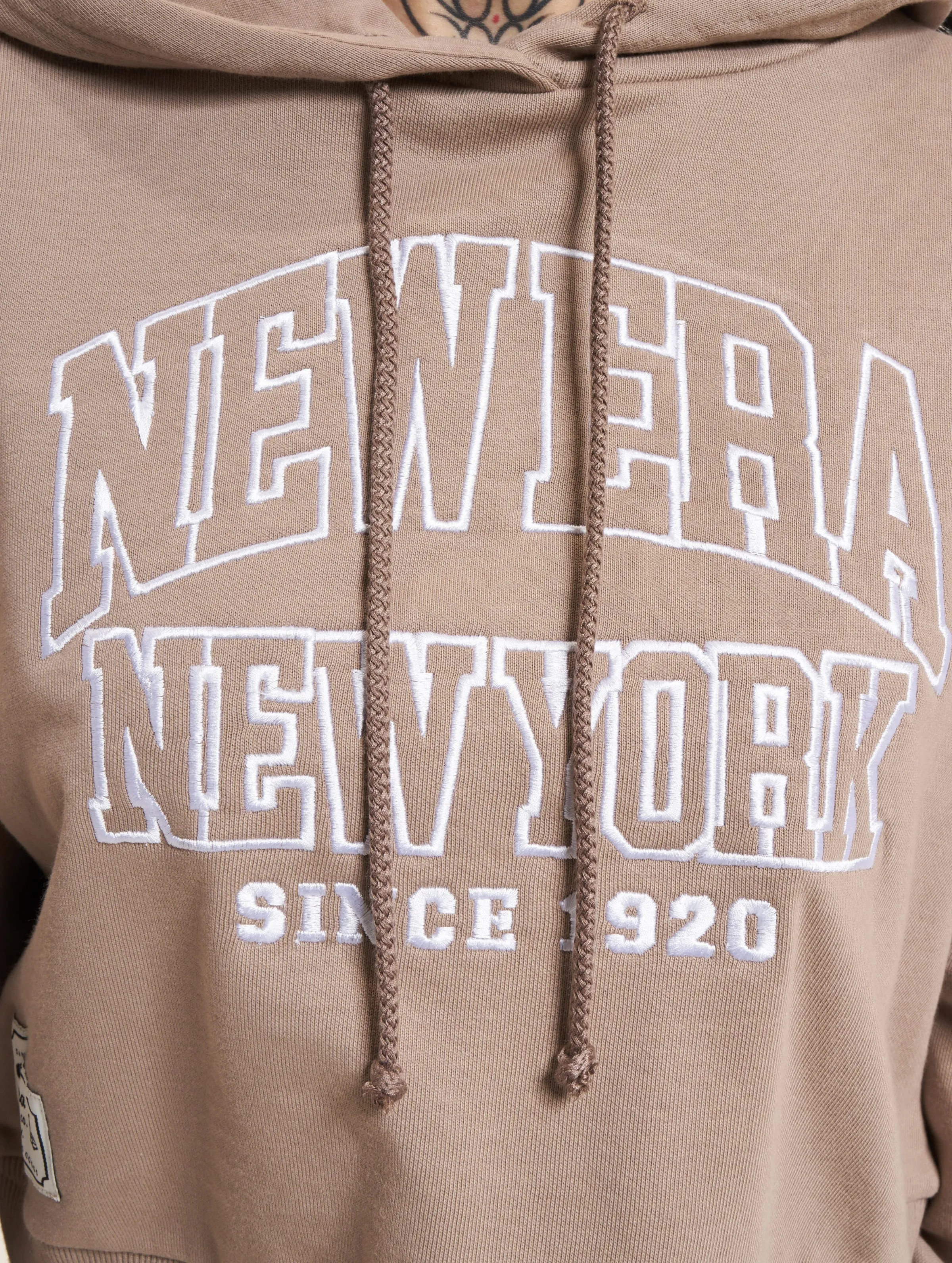New Era Arch Wordmark Crop