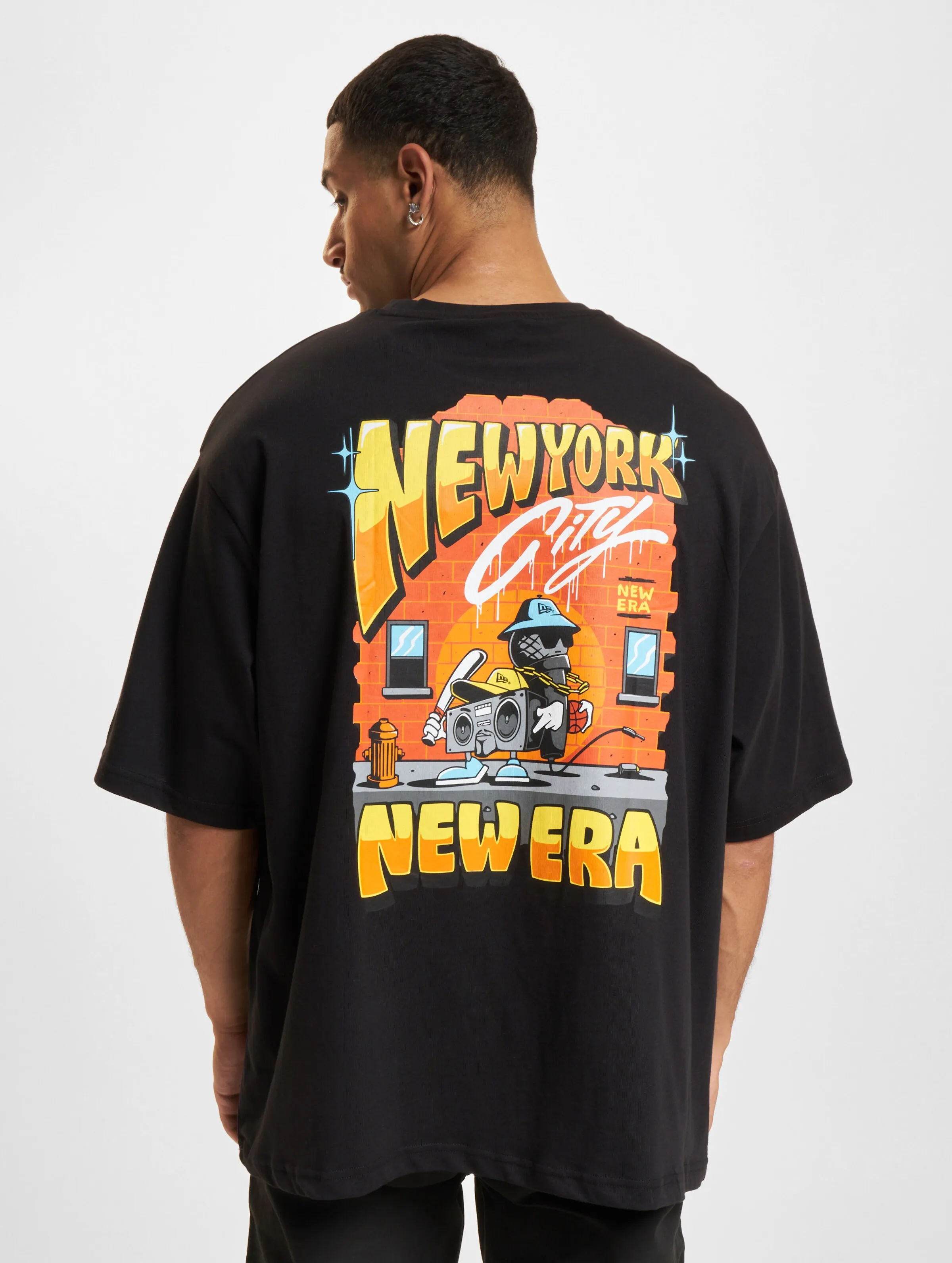 New Era Location Graphic Oversize