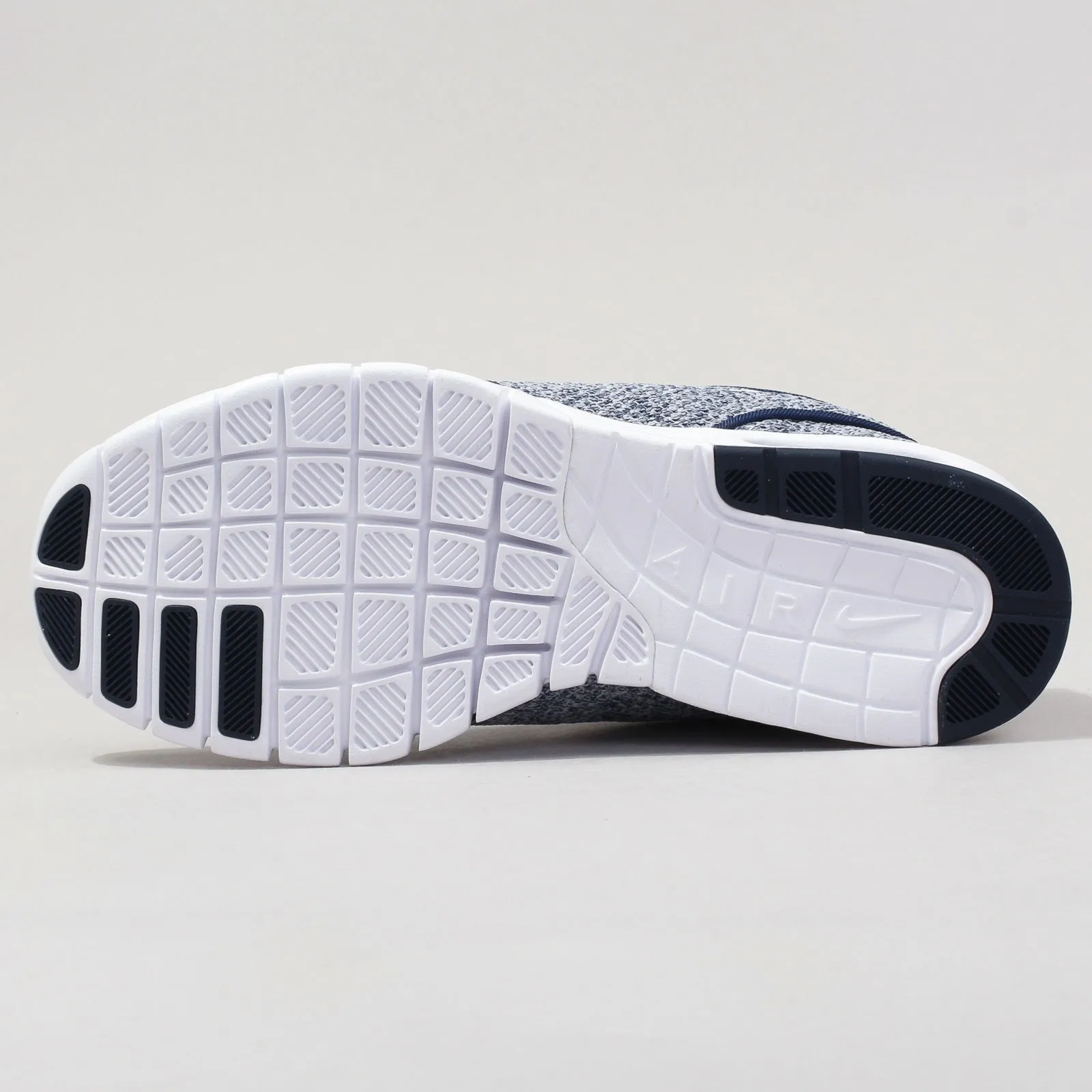 Nike SB Stefan Janoski Max