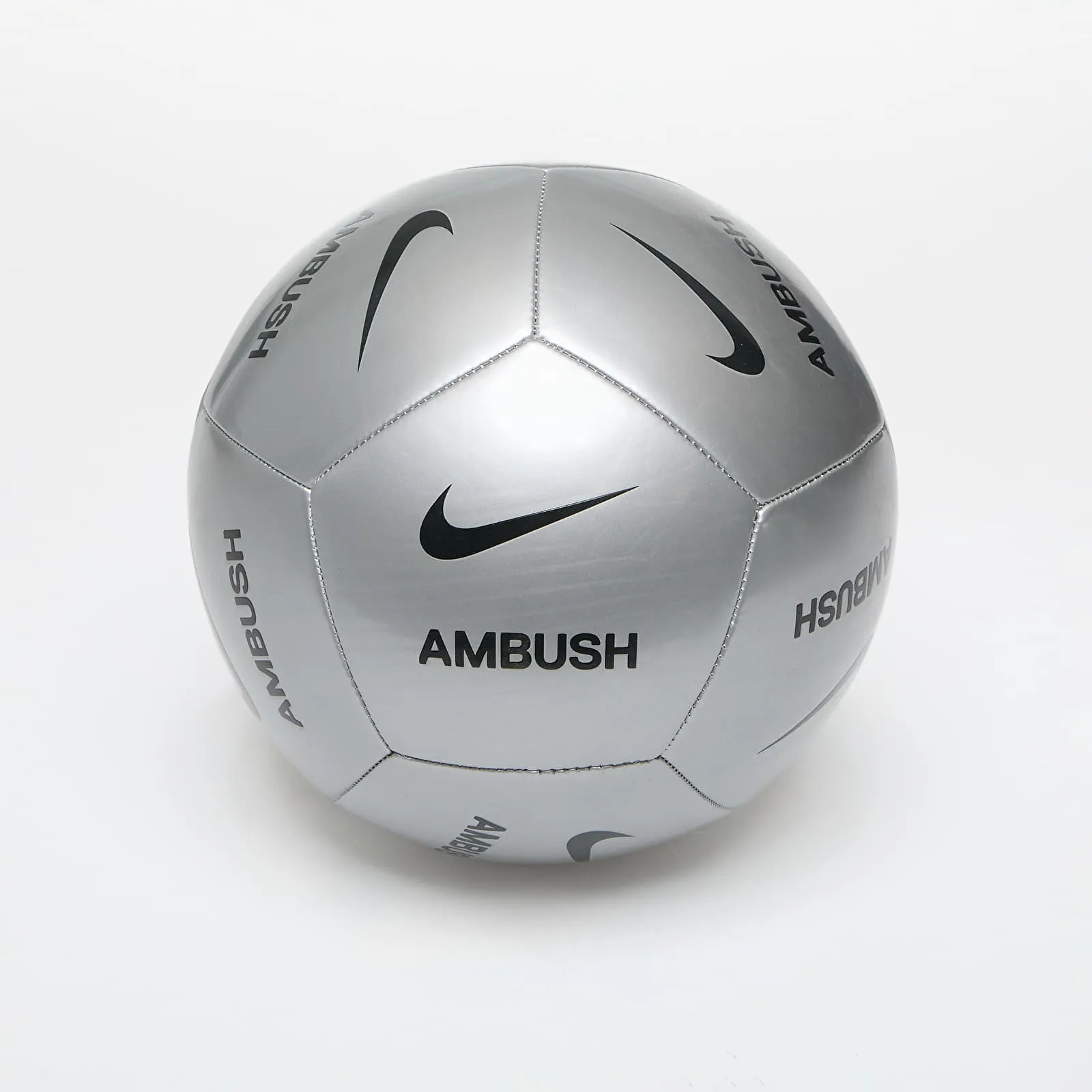 Nike x AMBUSH® Pitch Soccer Ball