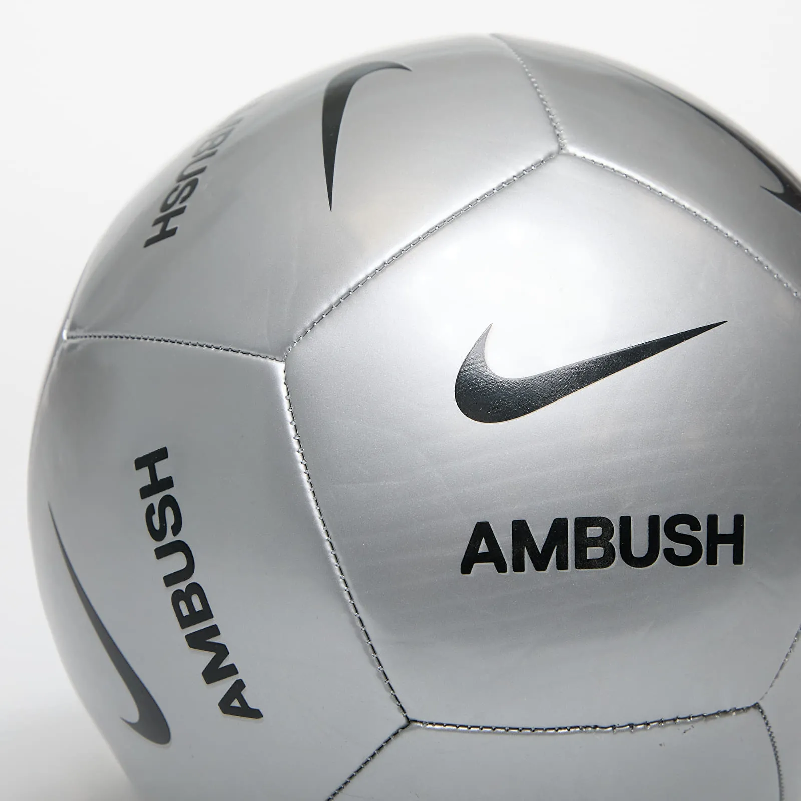 Nike x AMBUSH® Pitch Soccer Ball
