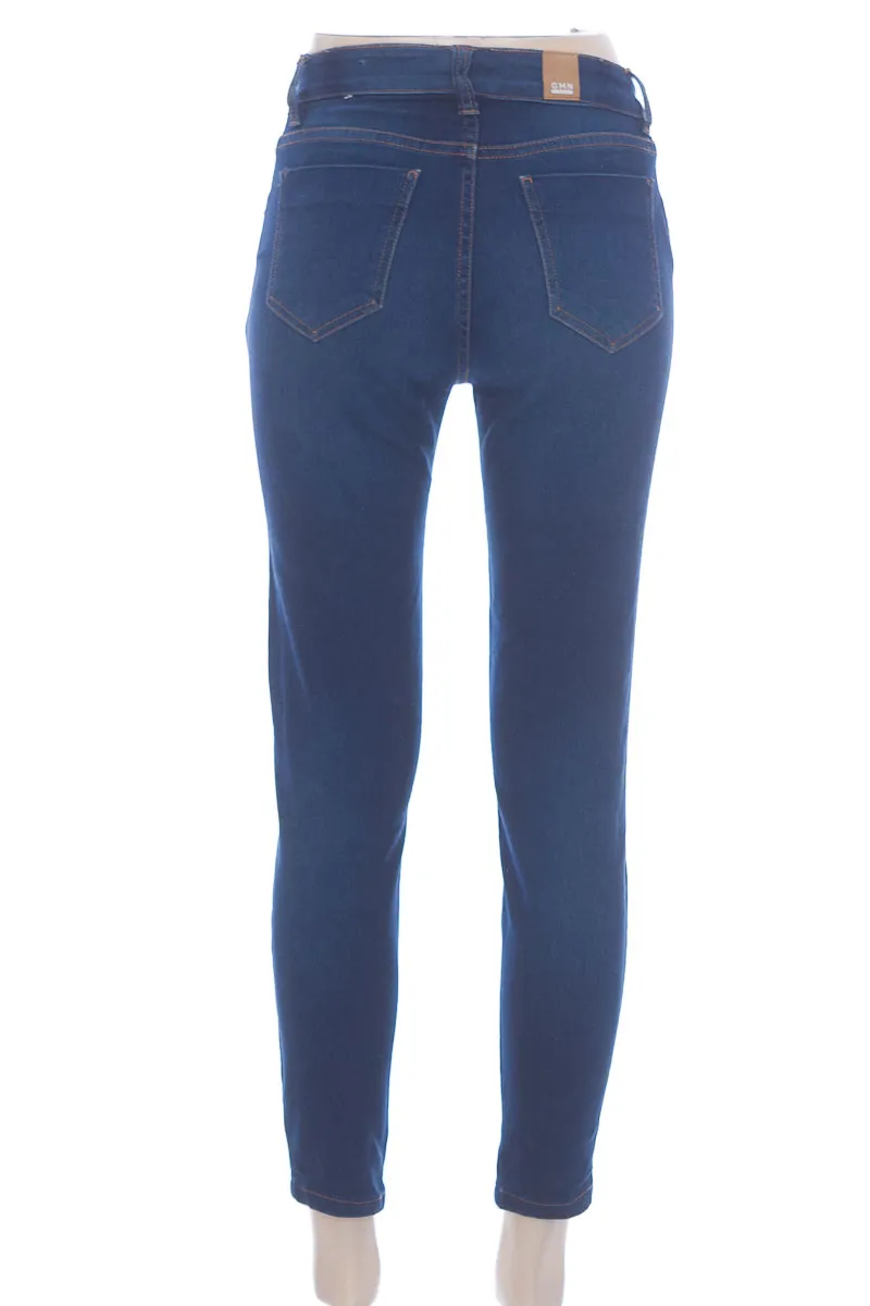 PANTALóN COLOR AZUL  GMN