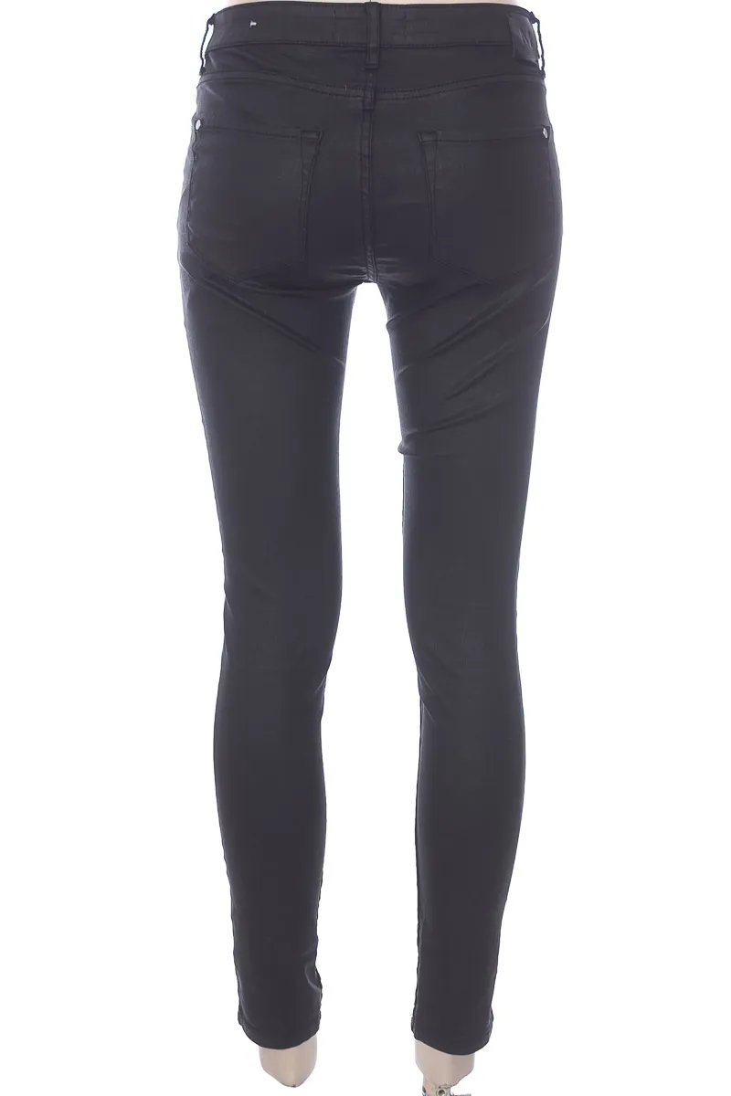PANTALóN COLOR NEGRO  MNG