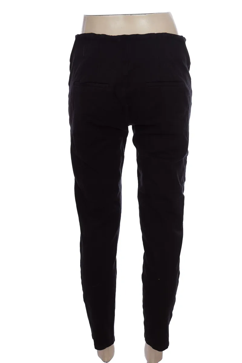 PANTALóN COLOR NEGRO  XUSS