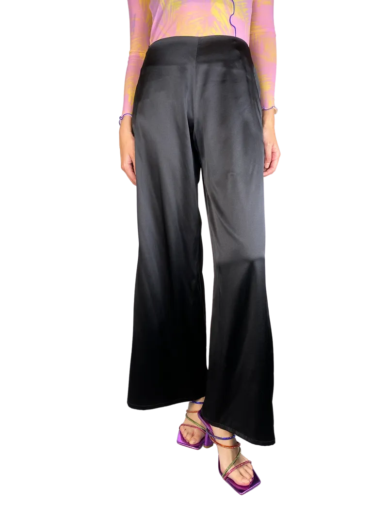 QÜINA Pantalón Negro Satinado