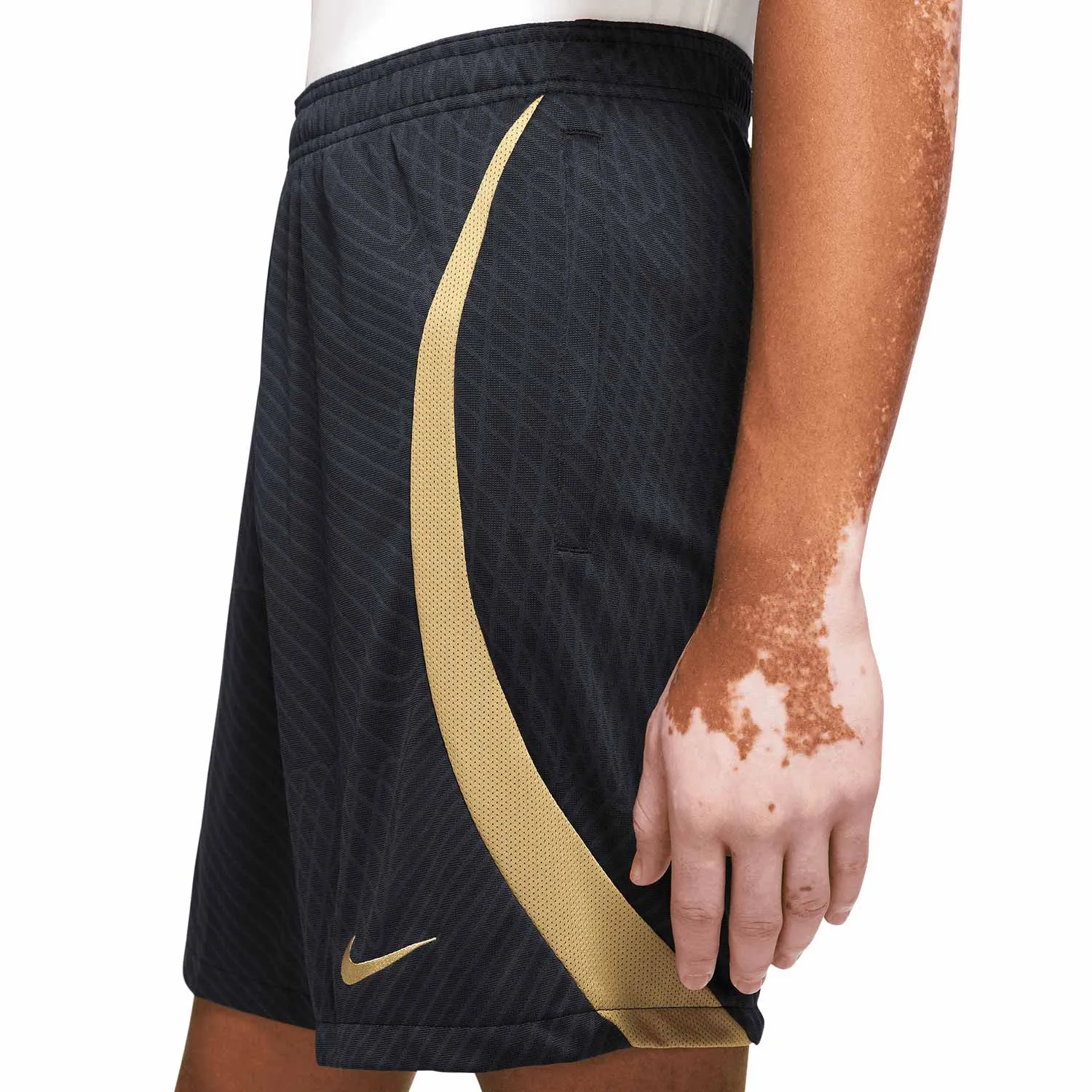 SHORT NIKE CHELSEA ENTRENAMIENTO DRIFIT STRIKE