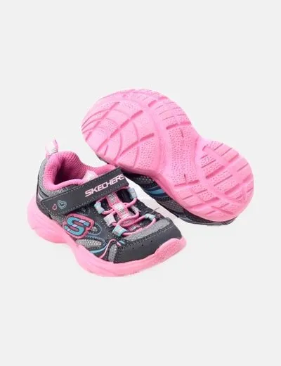 Skechers Deportiva gris estampada