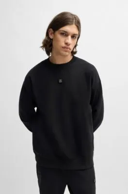 Sudadera regular fit en algodón elástico con logo apilado