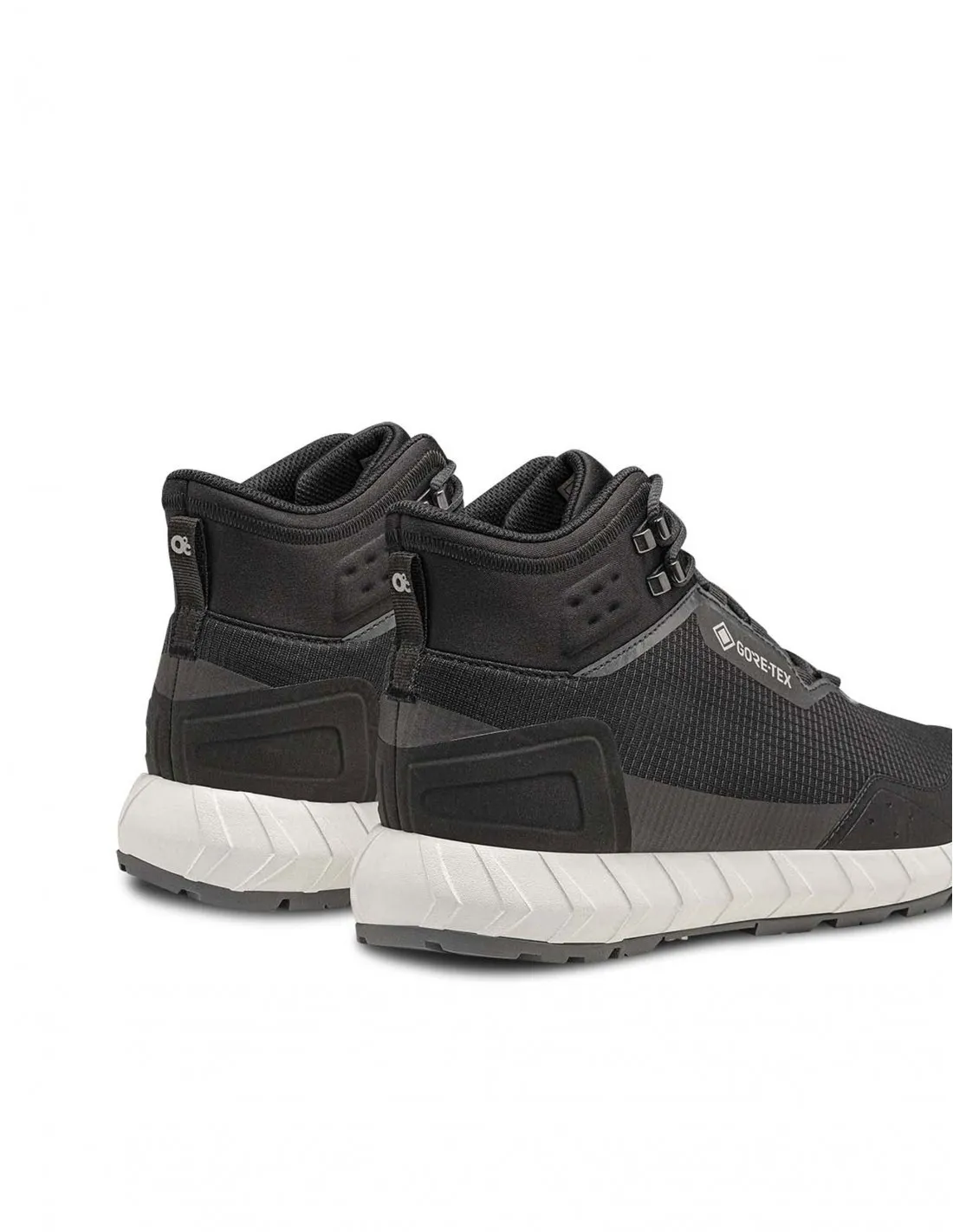 ZAPATILLAS ABOTINADAS GORETEX NEGRAS ZERO C