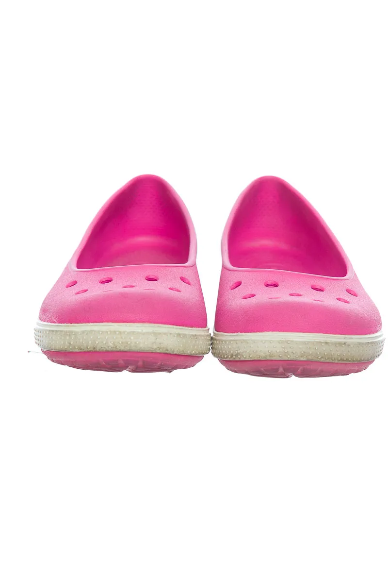 ZAPATOS COLOR FUCSIA  CROCS