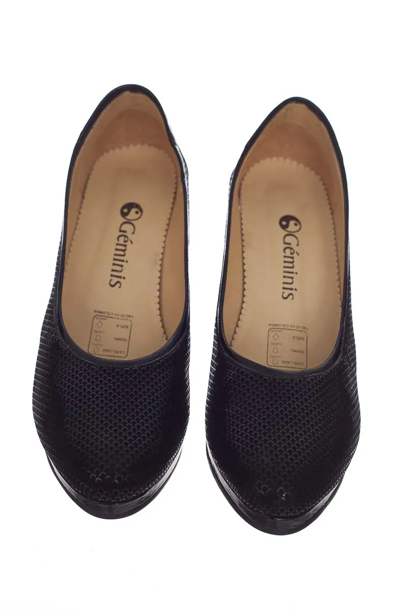 ZAPATOS COLOR NEGRO  GEMINIS