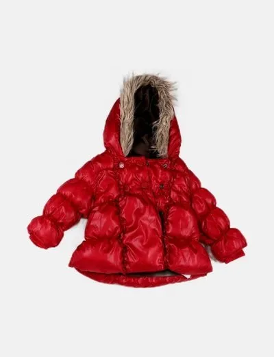 Zara Chaqueta roja acolchada